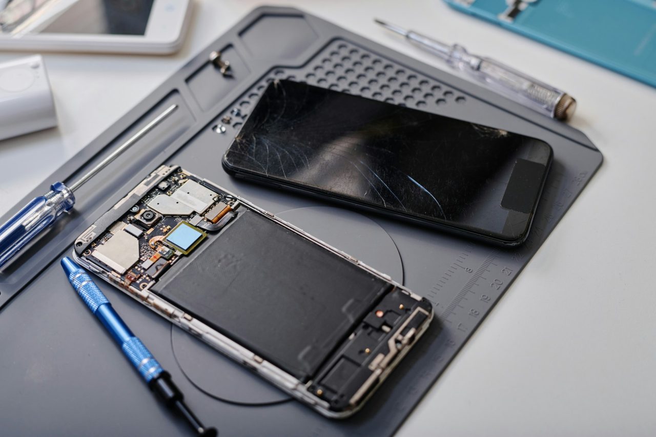 My Phone Fell in Water — What To Do